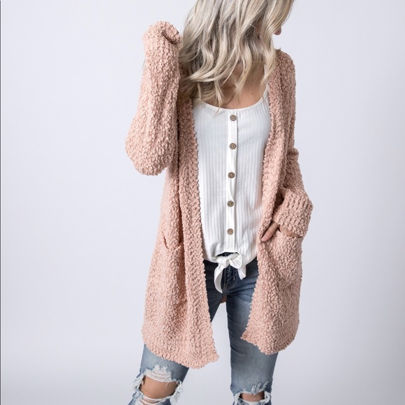 ✨LAST ONE✨Blush chunky knit popcorn cardigan - Picture 2 of 7